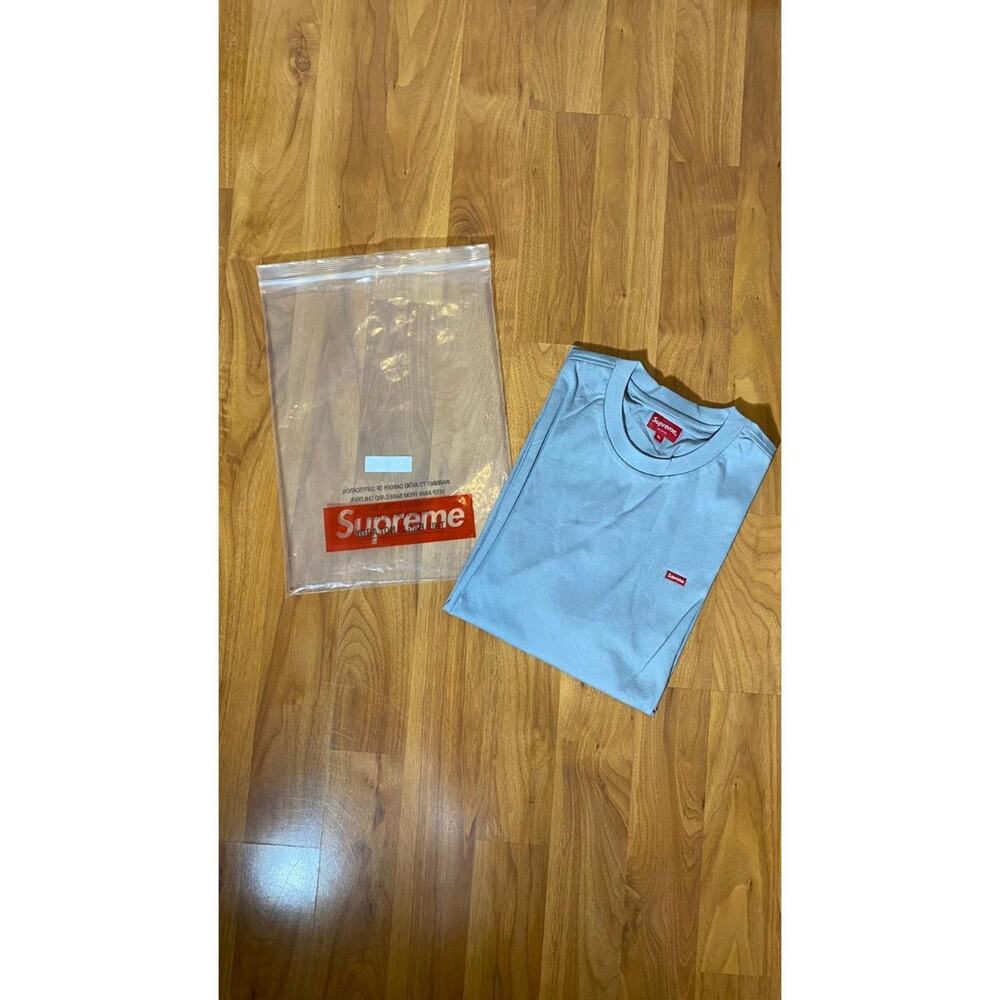 Supreme small box logo